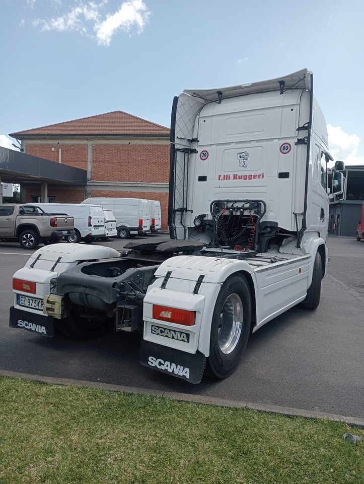 SCANIA R490LA4X2NB - Tractor unit: picture 2 SCANIA R490LA4X2NB - Tractor unit: picture 2