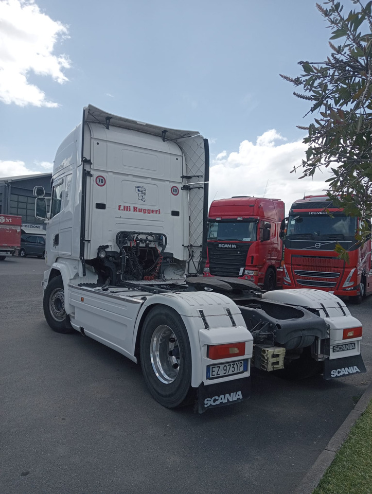 SCANIA R490LA4X2NB - Tractor unit: picture 3 SCANIA R490LA4X2NB - Tractor unit: picture 3