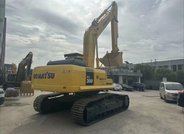 Komatsu pc300-7 - Crawler excavator: picture 5 Komatsu pc300-7 - Crawler excavator: picture 5