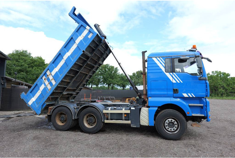 MAN TGA 26.440 6x4 kipper - fifth wheel - euro4 - Tipper: picture 3 MAN TGA 26.440 6x4 kipper - fifth wheel - euro4 - Tipper: picture 3