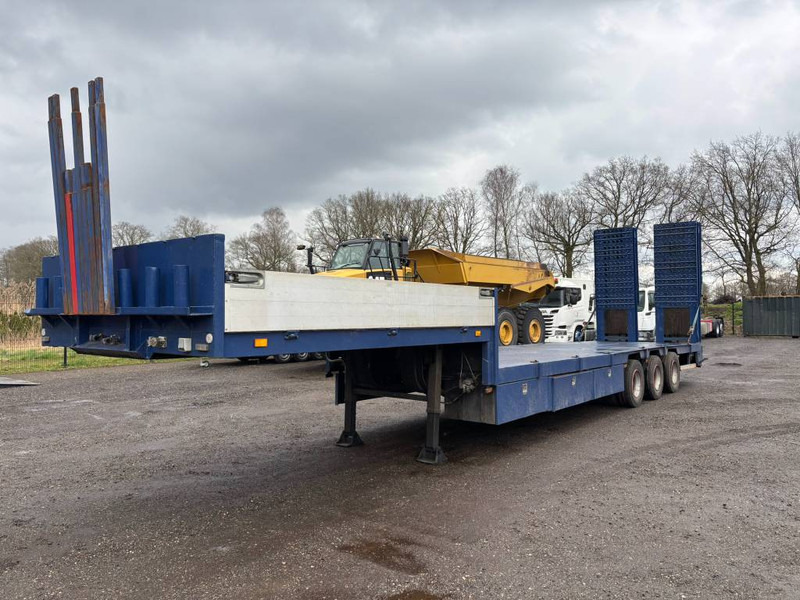 Nooteboom Lowloader tieflader 3 assen leaf spring, laadklep - Low loader semi-trailer: picture 2 Nooteboom Lowloader tieflader 3 assen leaf spring, laadklep - Low loader semi-trailer: picture 2