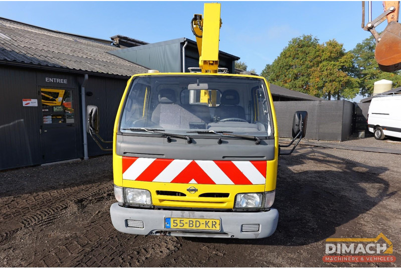 Nissan Cabstar E Sky high autohoogwerker 12meter elektrisch bedienbaar. manbak capaciteit 215kilo - Van: picture 4 Nissan Cabstar E Sky high autohoogwerker 12meter elektrisch bedienbaar. manbak capaciteit 215kilo - Van: picture 4