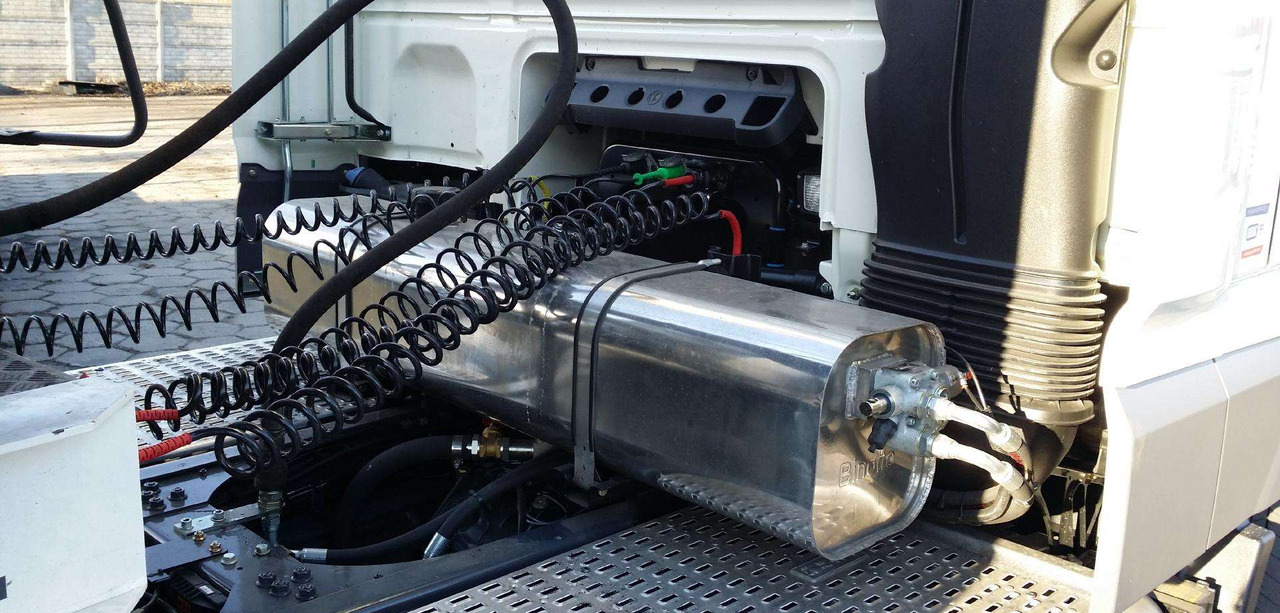 Mercedes-Benz HIDRAULIKA BINOTO - Spare parts for Truck: picture 4 Mercedes-Benz HIDRAULIKA BINOTO - Spare parts for Truck: picture 4