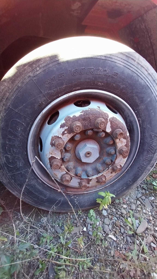 Opony kompletne do IVECO STRALIS 500 - Wheel and tire package for Truck: picture 2 Opony kompletne do IVECO STRALIS 500 - Wheel and tire package for Truck: picture 2