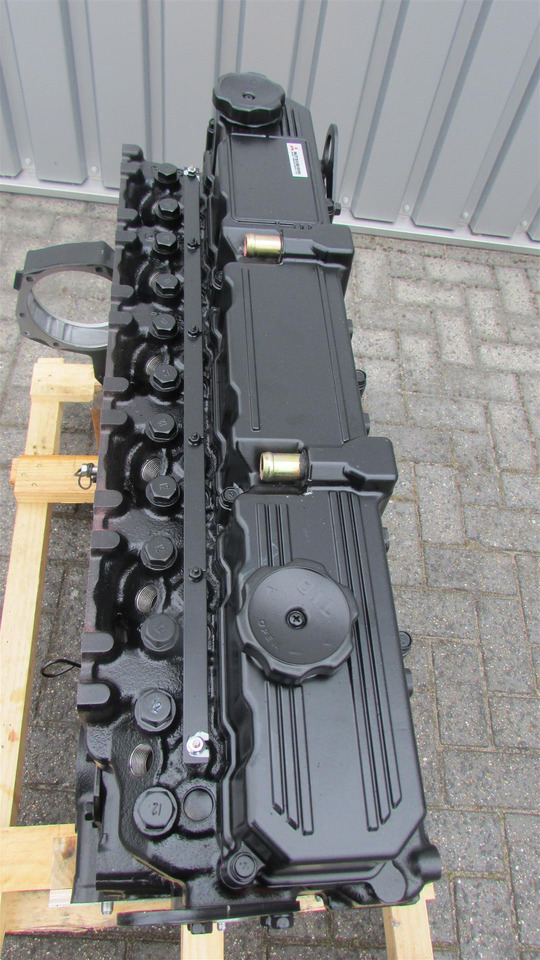 Mitsubishi NEW Long block S6S - Cylinder block for Forklift: picture 5 Mitsubishi NEW Long block S6S - Cylinder block for Forklift: picture 5