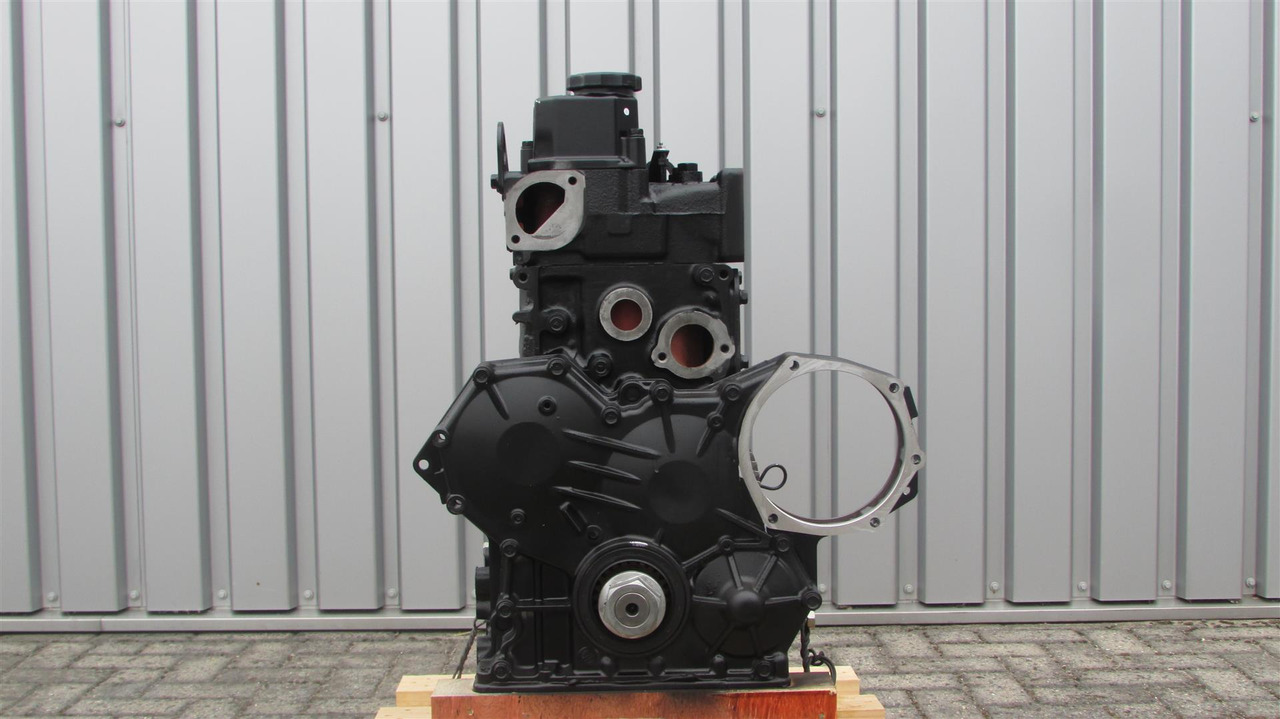 Mitsubishi NEW Long block S6S - Cylinder block for Forklift: picture 3 Mitsubishi NEW Long block S6S - Cylinder block for Forklift: picture 3