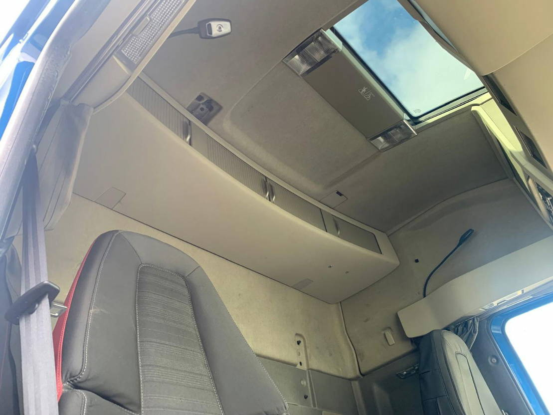 Volvo F Trekkers TE Huur, €595 Zonder Verdere Kosten - Tractor unit: picture 4 Volvo F Trekkers TE Huur, €595 Zonder Verdere Kosten - Tractor unit: picture 4