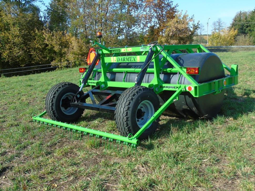 Darmex Wiesenwalze / Meadow roller / Rouleau de prairie / Rullo liscio / Каток луговой / Wał łąkowy 3 m - Farm roller: picture 4 Darmex Wiesenwalze / Meadow roller / Rouleau de prairie / Rullo liscio / Каток луговой / Wał łąkowy 3 m - Farm roller: picture 4