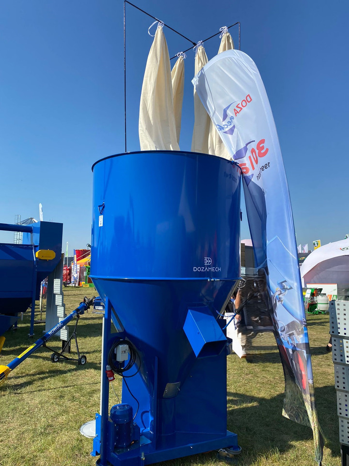 Dozamech Getreidemischanlage / Feed mixer / Melangeuse de fourrage / Miscelatore di mangime / Кормосмеситель / Mieszalnik H-033/2 1000 kg - Livestock equipment: picture 4 Dozamech Getreidemischanlage / Feed mixer / Melangeuse de fourrage / Miscelatore di mangime / Кормосмеситель / Mieszalnik H-033/2 1000 kg - Livestock equipment: picture 4