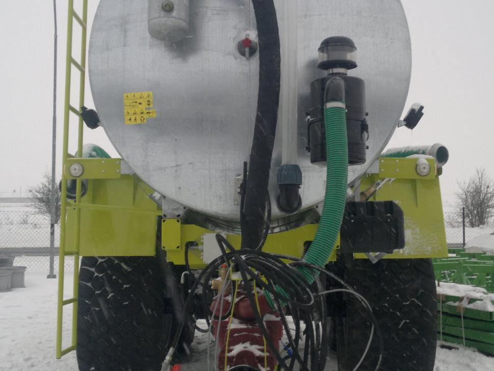 Marco-Polo Gülletankwagen / Slurry tanker / Epandeur à lisier / Cisterna para purines / Cisterna per liquami /Цистерна для жидкого органического удобрения / Wóz asenizacyjny 20 000 l - Slurry tanker: picture 5 Marco-Polo Gülletankwagen / Slurry tanker / Epandeur à lisier / Cisterna para purines / Cisterna per liquami /Цистерна для жидкого органического удобрения / Wóz asenizacyjny 20 000 l - Slurry tanker: picture 5