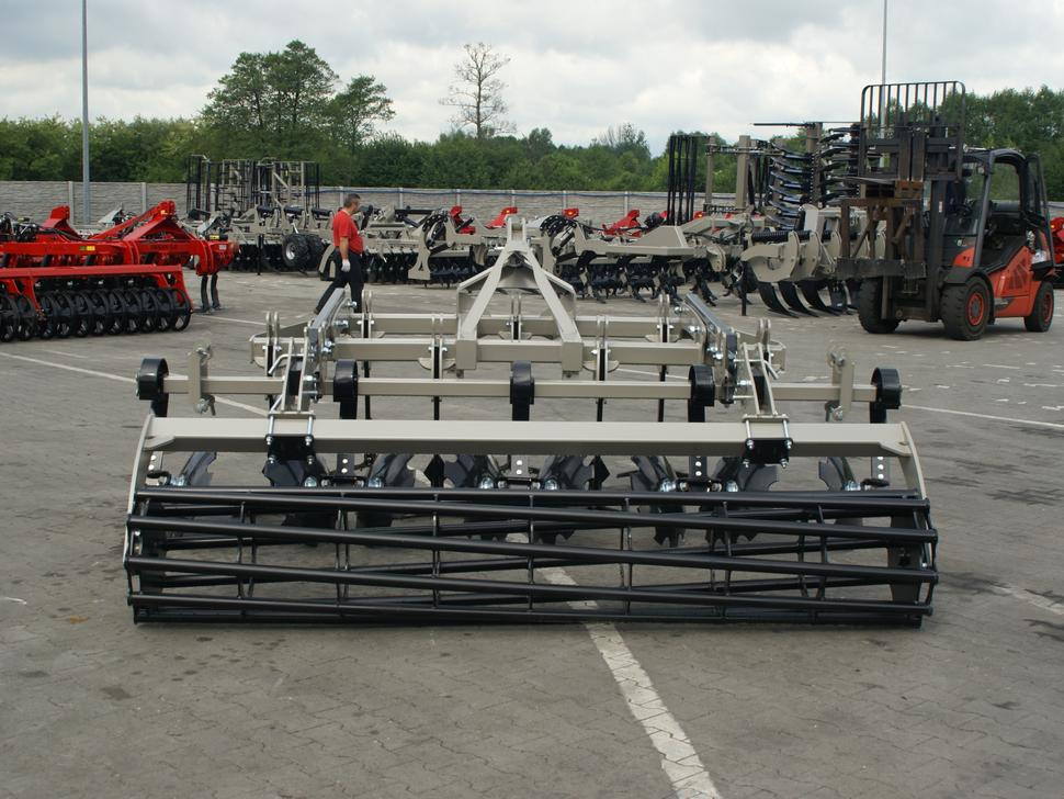 ROLEX Flügelschargrubber / Stubble cultivator / Dechaumeur à dents / Aratri stoppiatori / Стерневой культиватор / Agregat podorywkowy 3 m on lease ROLEX Flügelschargrubber / Stubble cultivator / Dechaumeur à dents / Aratri stoppiatori / Стерневой культиватор / Agregat podorywkowy 3 m: picture 13