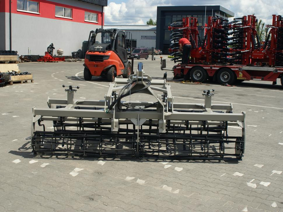 ROLEX Saatbettkombination / Cultivator / Vibroculteur combinable / Unita per coltivazione e semina / Почвообрабатывающий посевной агрегат / Agregat uprawowo-siewny 3 m - Combine seed drill: picture 2 ROLEX Saatbettkombination / Cultivator / Vibroculteur combinable / Unita per coltivazione e semina / Почвообрабатывающий посевной агрегат / Agregat uprawowo-siewny 3 m - Combine seed drill: picture 2