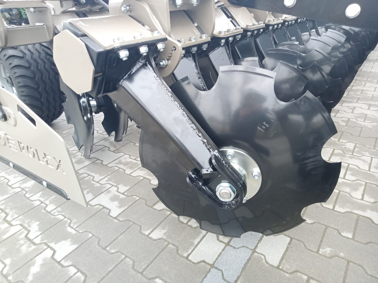 New Disc harrow ROLEX Scheibenegge / Disc harrow / Dechaumeur à disques / Erpice a dischi / Grada de discos /Дисковая борона / Brona talerzowa 8 m: picture 47