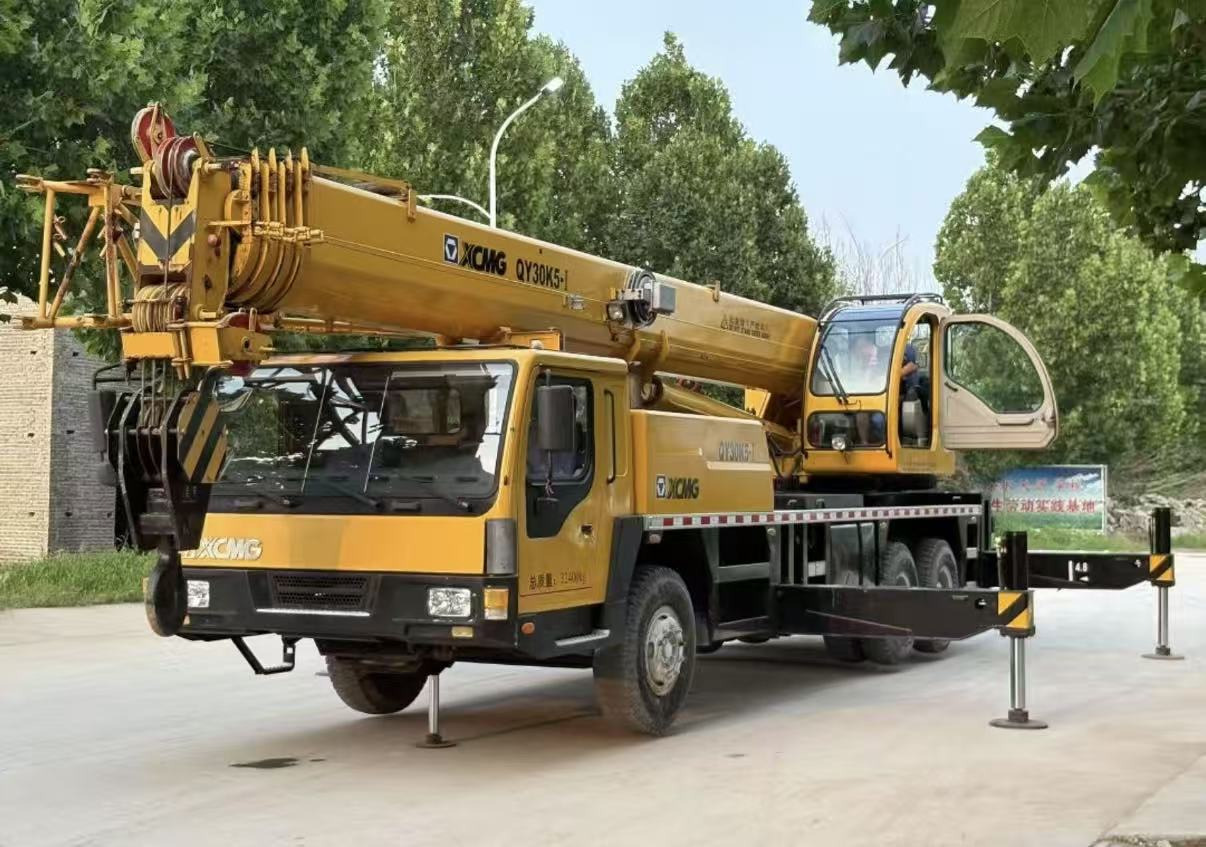 XCMG XCT30L5 - Mobile crane: picture 1 XCMG XCT30L5 - Mobile crane: picture 1