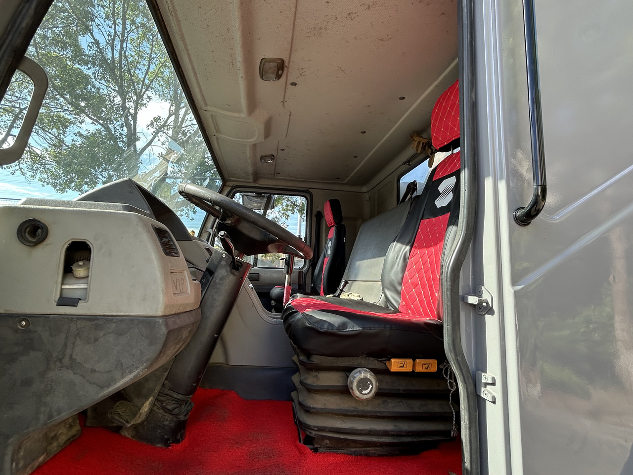 ZOOMLION HOT OFFER! High-quality ZOOMLION ZTC800V - Mobile crane: picture 3 ZOOMLION HOT OFFER! High-quality ZOOMLION ZTC800V - Mobile crane: picture 3