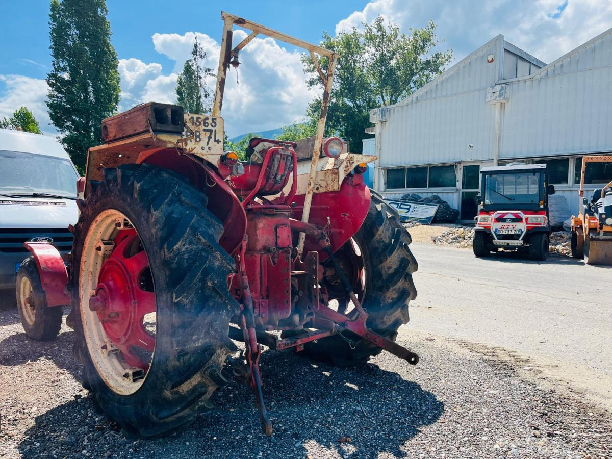 MAC CORMICK Tracteur agricole Rouge 634 - Farm tractor: picture 5 MAC CORMICK Tracteur agricole Rouge 634 - Farm tractor: picture 5
