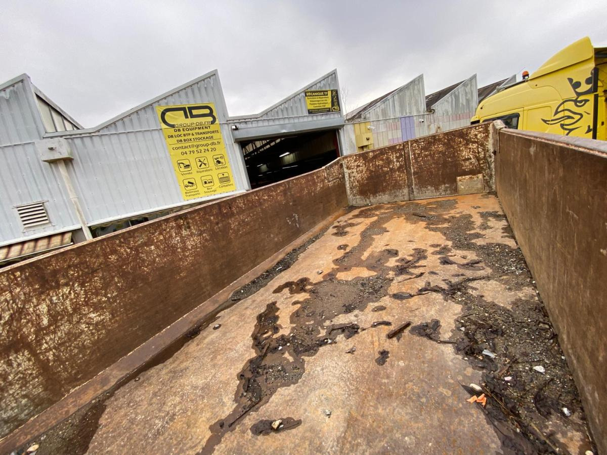 Tipper, Crane truck RENAULT KERAX 8x4 520 BIBENNE CIF GRUE CORMACH: picture 13 Tipper, Crane truck RENAULT KERAX 8x4 520 BIBENNE CIF GRUE CORMACH: picture 13