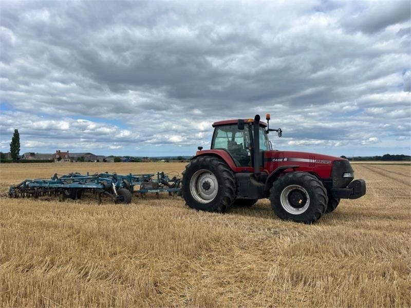 Case Case MX285 Tractor - Farm tractor: picture 1 Case Case MX285 Tractor - Farm tractor: picture 1