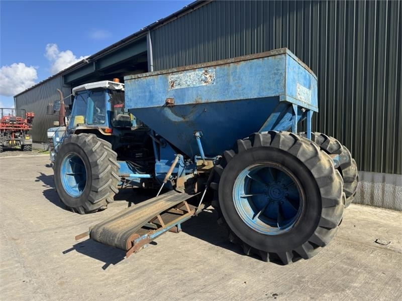 Ford 5610 Dual Power Gravel Cart - Articulated dumper: picture 2 Ford 5610 Dual Power Gravel Cart - Articulated dumper: picture 2