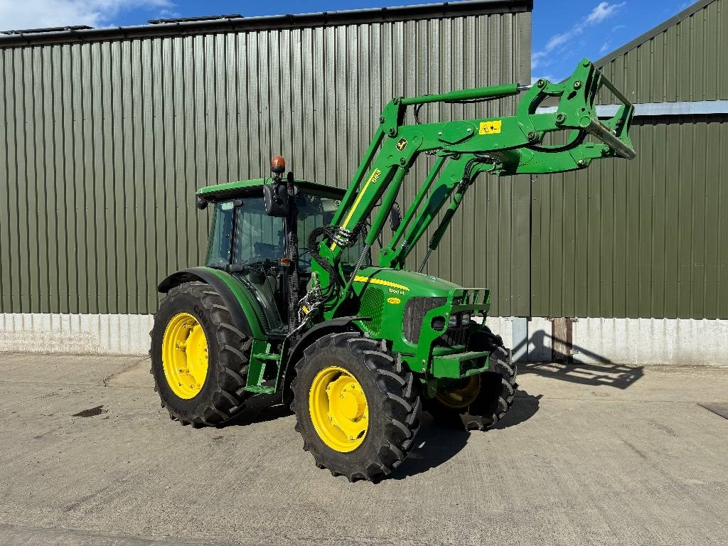 John Deere 5100M c/w 583 Loader - Farm tractor: picture 3 John Deere 5100M c/w 583 Loader - Farm tractor: picture 3