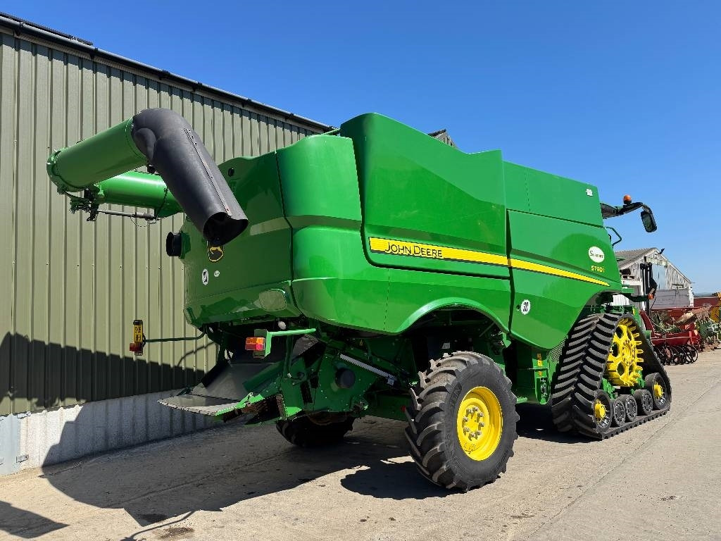 John Deere S790i c/w 735D Hydra Float - Combine harvester: picture 4 John Deere S790i c/w 735D Hydra Float - Combine harvester: picture 4