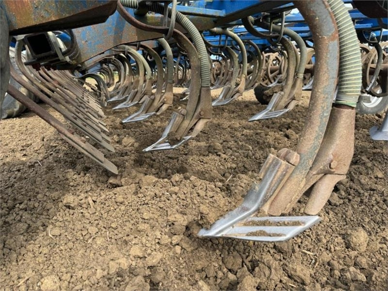 Combine seed drill Köckerling Triathlon 10m Trailed Seed Drill *Video Below*: picture 13 Combine seed drill Köckerling Triathlon 10m Trailed Seed Drill *Video Below*: picture 13