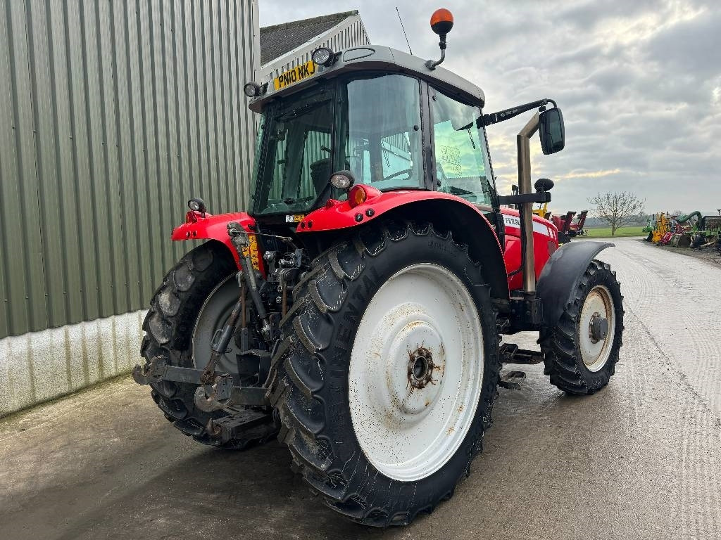 Massey Ferguson 5475 Dyna-4 - Farm tractor: picture 4 Massey Ferguson 5475 Dyna-4 - Farm tractor: picture 4