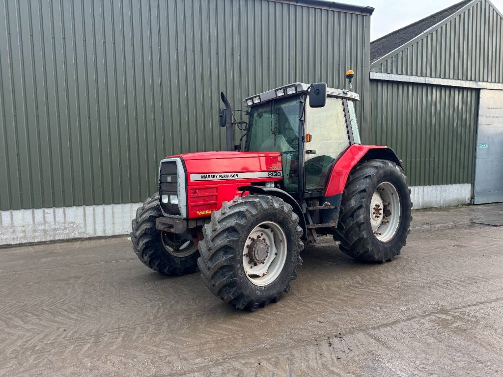 Massey Ferguson 8130 - Farm tractor: picture 1 Massey Ferguson 8130 - Farm tractor: picture 1