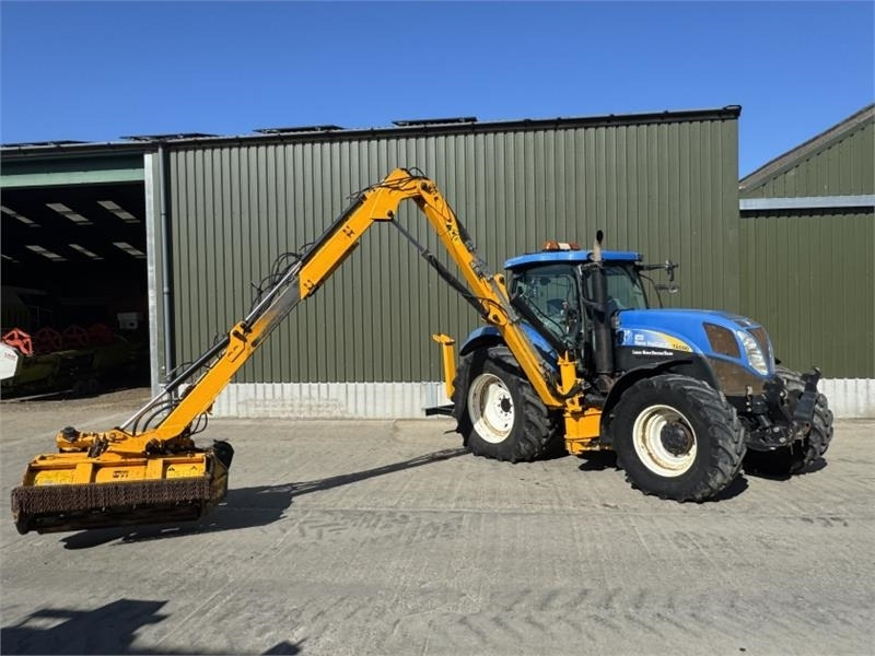 New Holland New Holland T6080 c/w Herder Cavalier Mid Mount He - Boom mower: picture 5 New Holland New Holland T6080 c/w Herder Cavalier Mid Mount He - Boom mower: picture 5
