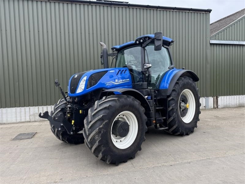 New Holland New Holland T7.300 Auto Command **3000 Hour Warran - Farm tractor: picture 1 New Holland New Holland T7.300 Auto Command **3000 Hour Warran - Farm tractor: picture 1