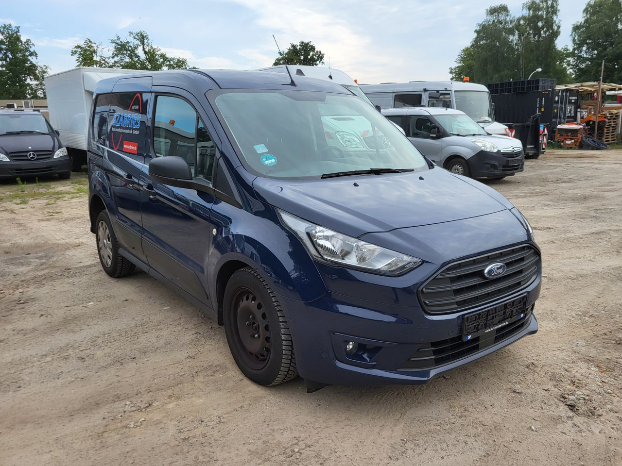 FORD Transit Connect 240 L1 Trend - Van: picture 2 FORD Transit Connect 240 L1 Trend - Van: picture 2