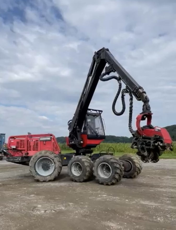 KOMATSU 911.5 / GŁOWICA C93 / CIĄGNIK LEŚNY / SERWISOWANY - Forestry harvester: picture 1 KOMATSU 911.5 / GŁOWICA C93 / CIĄGNIK LEŚNY / SERWISOWANY - Forestry harvester: picture 1