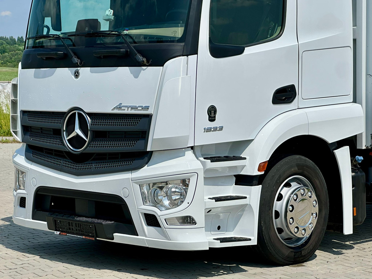 Curtainsider truck MERCEDES-BENZ ACTROS 1833 / FIRANKA / WINDA / 18 PALET / AUTOMAT / 310 TYS KM / DUŻY SILNIK / 2020 ROK / SYPIALKA: picture 10