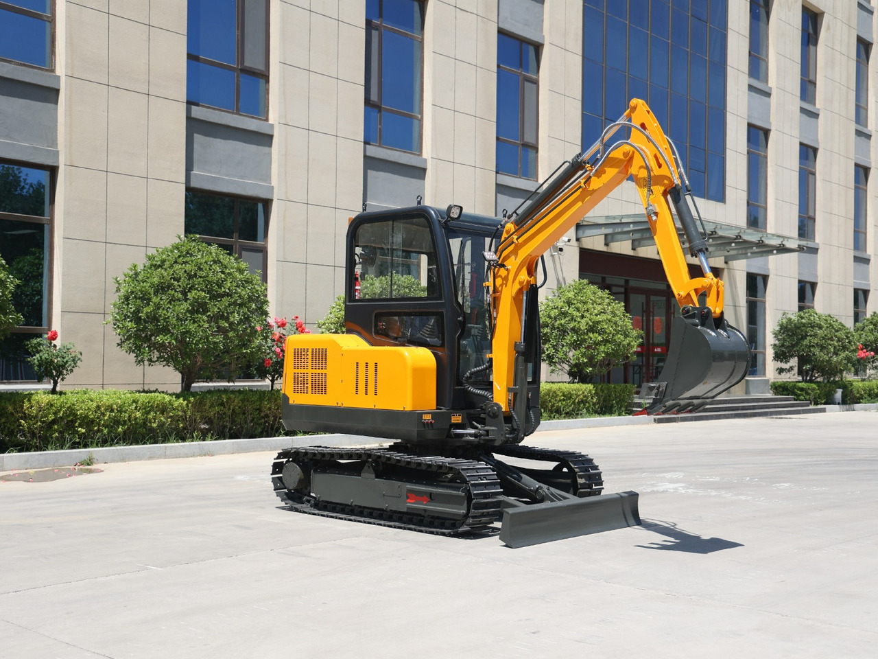 KUBOTA Diesel Mini excavator 4 ton - Müller Machinery MB 40 - KSH - Mini excavator: picture 3 KUBOTA Diesel Mini excavator 4 ton - Müller Machinery MB 40 - KSH - Mini excavator: picture 3