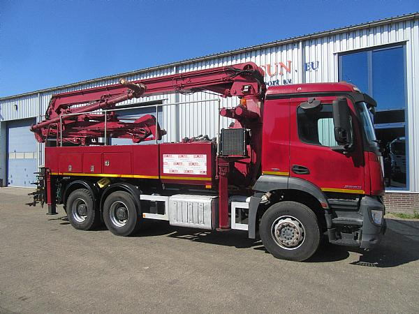 2017 SCHWING S24 X / MB AROCS - Concrete pump truck: picture 1 2017 SCHWING S24 X / MB AROCS - Concrete pump truck: picture 1
