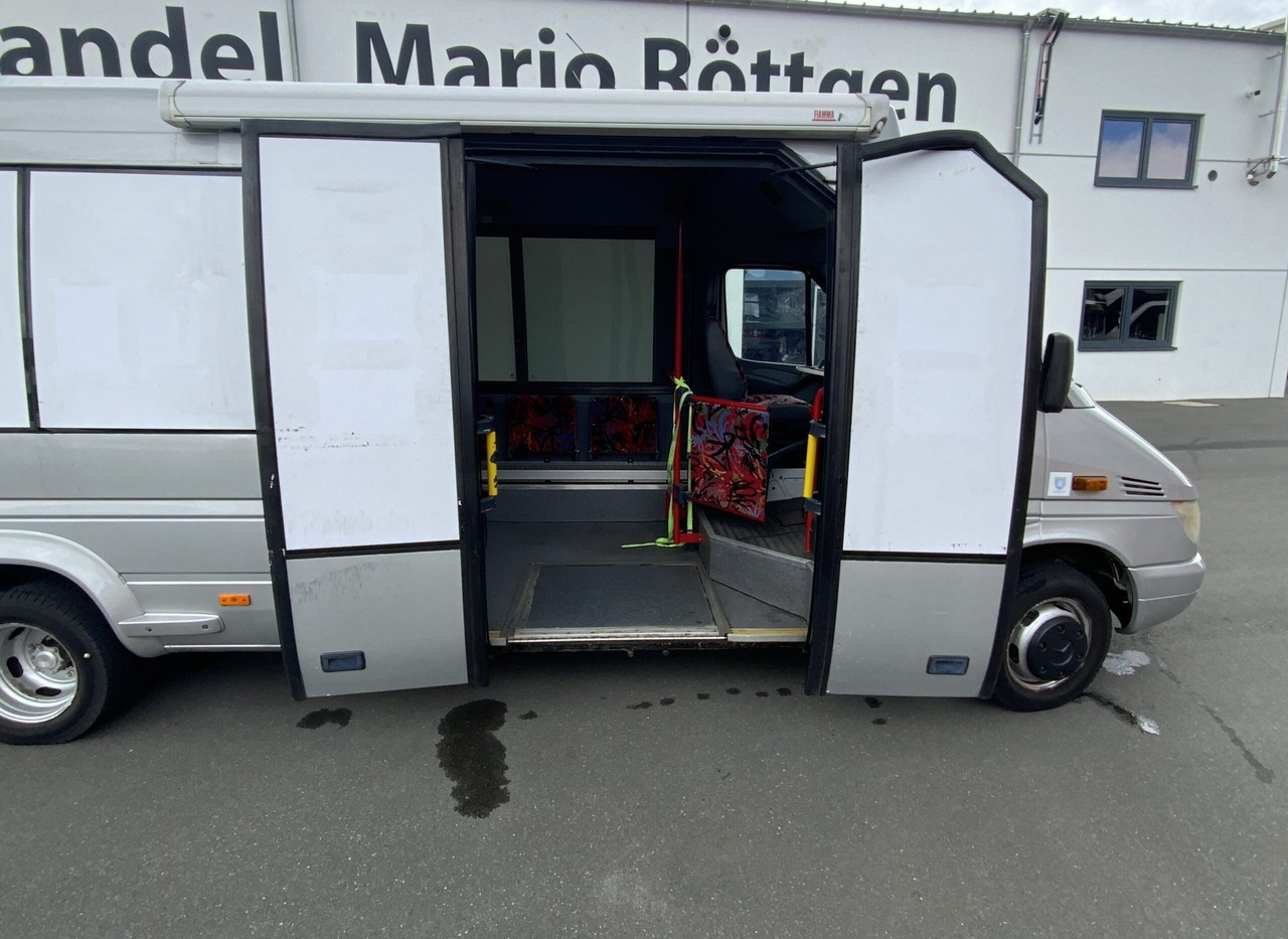Mercedes-Benz 414 Sprinter - Minibus, Passenger van: picture 5 Mercedes-Benz 414 Sprinter - Minibus, Passenger van: picture 5