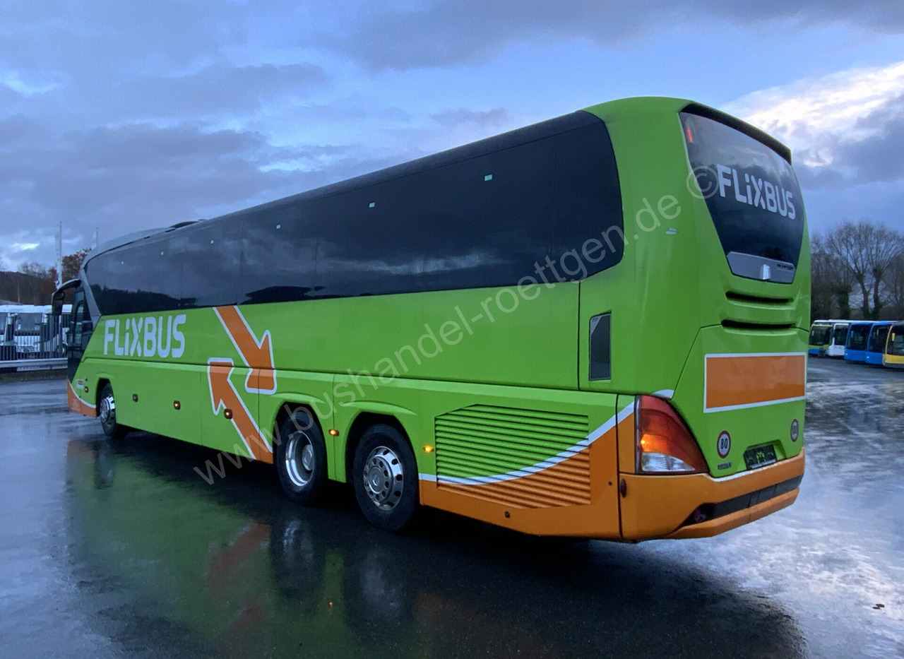 Neoplan Tourliner L - Coach: picture 3 Neoplan Tourliner L - Coach: picture 3