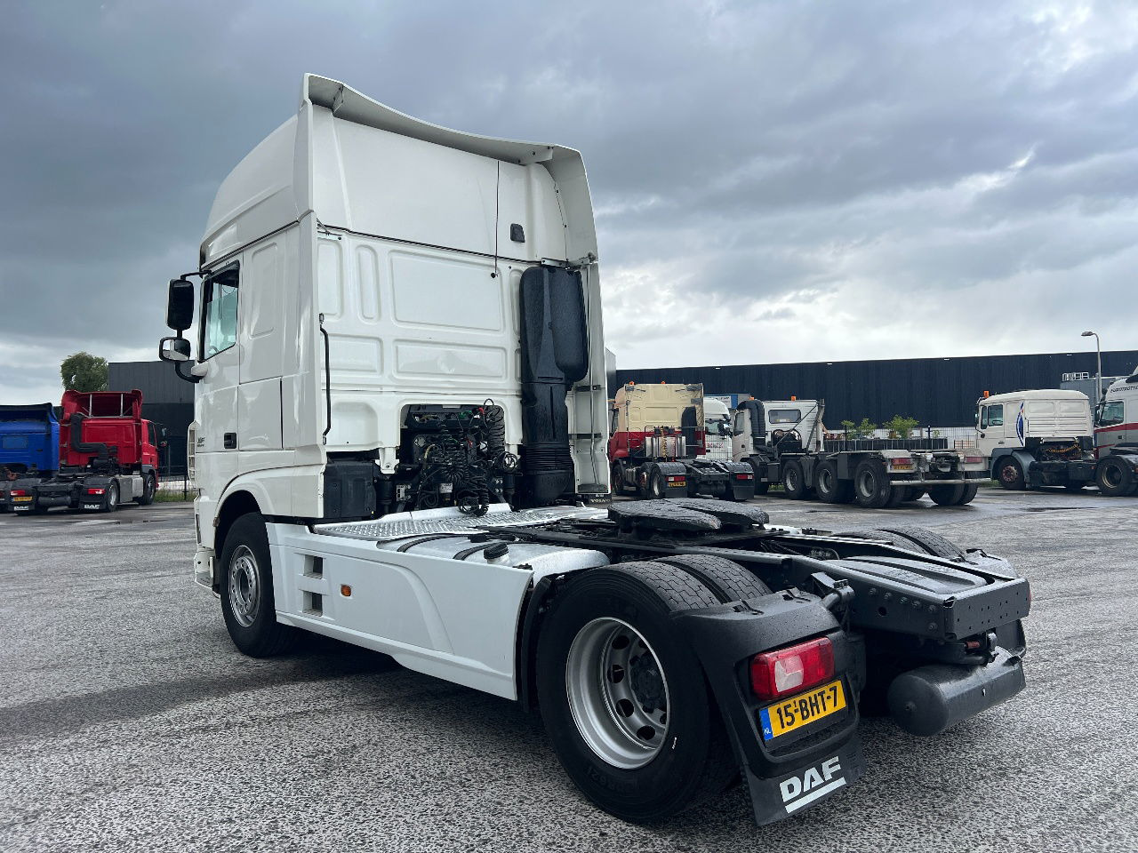 DAF XF 460 SSC, NL Truck - Tractor unit: picture 4 DAF XF 460 SSC, NL Truck - Tractor unit: picture 4