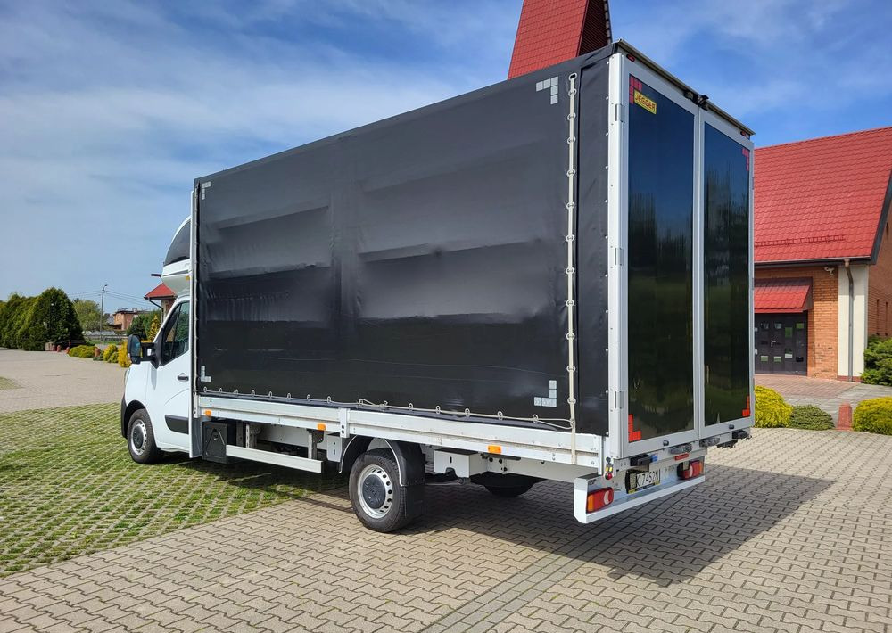 Renault Master - Curtain side van: picture 4 Renault Master - Curtain side van: picture 4