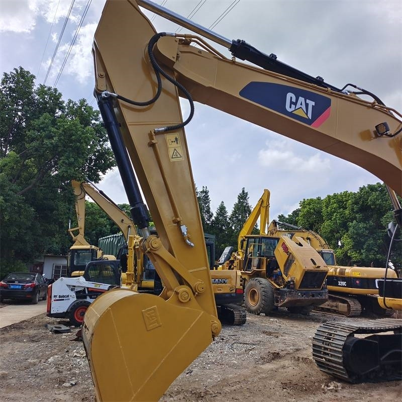 CAT 320 D L - Crawler excavator: picture 2 CAT 320 D L - Crawler excavator: picture 2