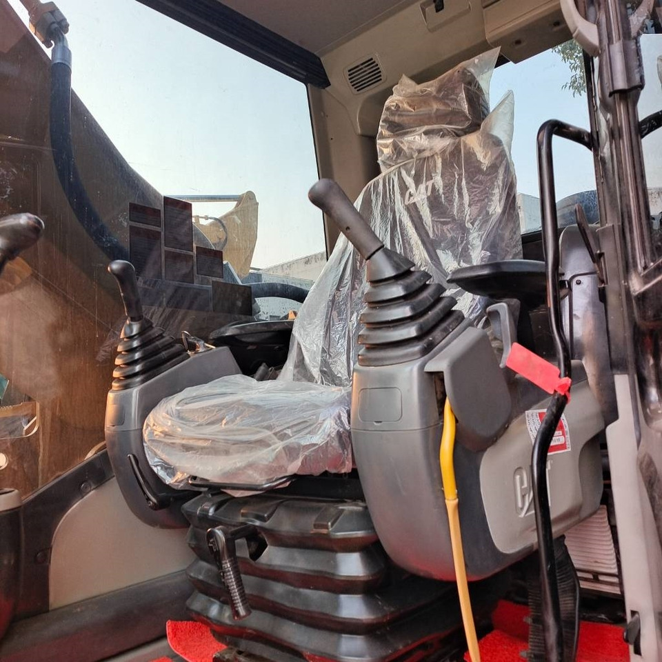 Crawler excavator CAT 320D2L: picture 11 Crawler excavator CAT 320D2L: picture 11