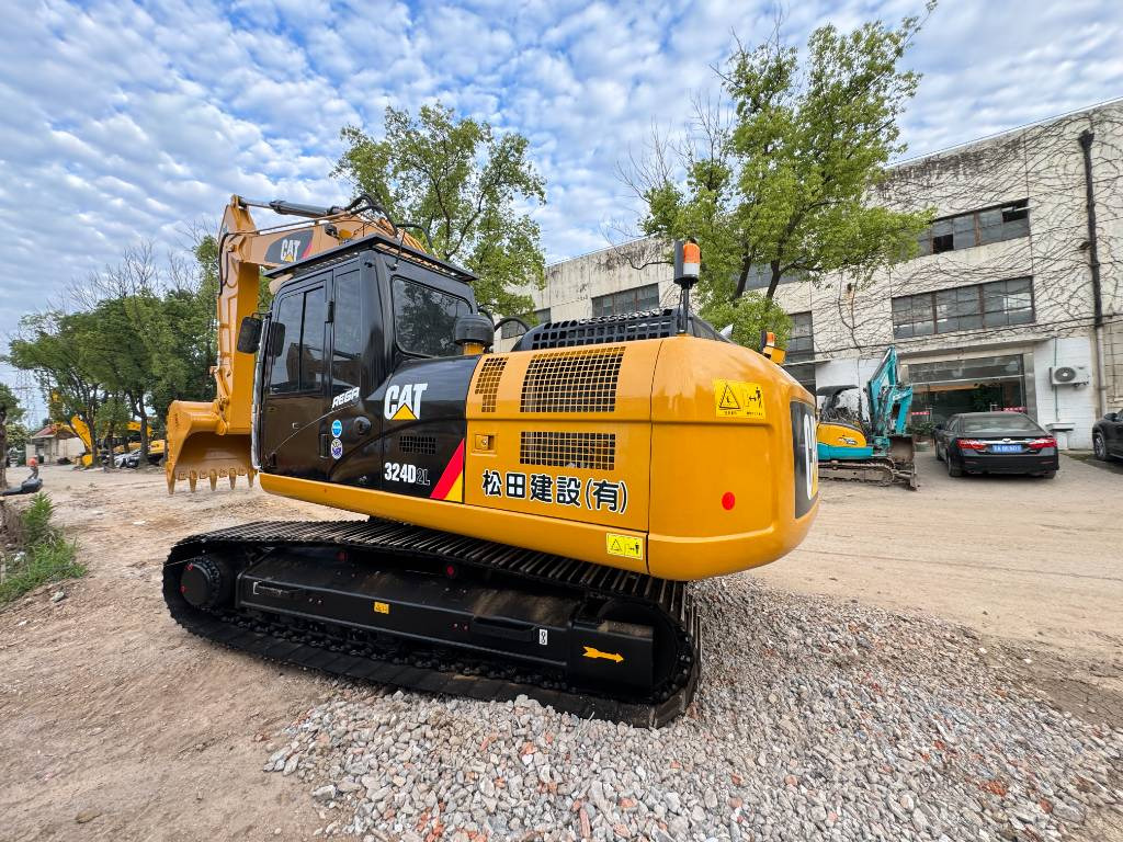 CAT 324 D L - Crawler excavator: picture 3 CAT 324 D L - Crawler excavator: picture 3
