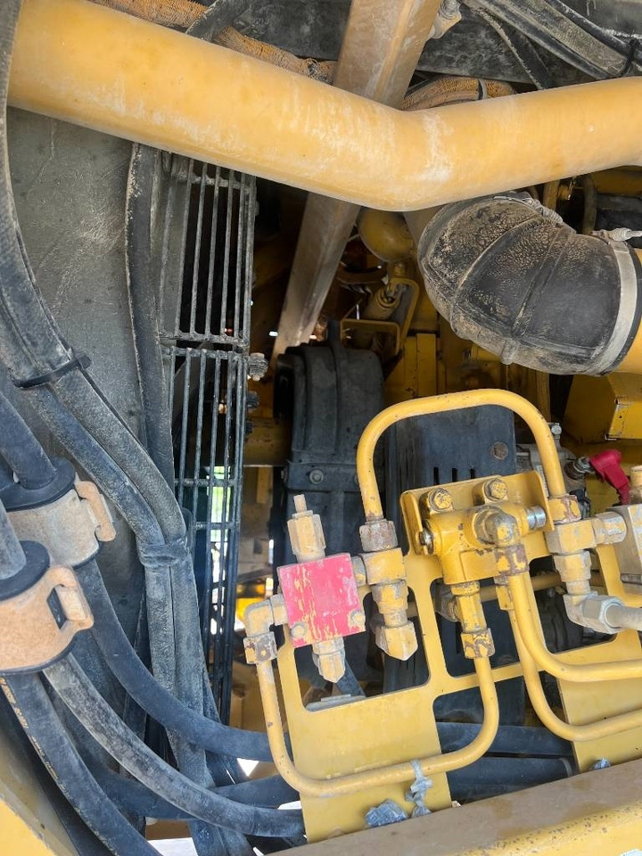 CAT 773 F - Rigid dumper/ Rock truck: picture 3 CAT 773 F - Rigid dumper/ Rock truck: picture 3