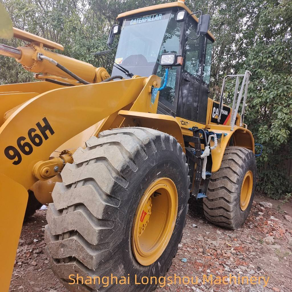 CAT 966H - Wheel loader: picture 2 CAT 966H - Wheel loader: picture 2
