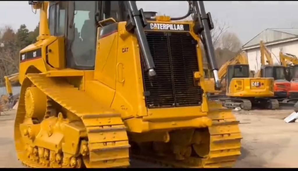 CAT D 8 T - Bulldozer: picture 2 CAT D 8 T - Bulldozer: picture 2