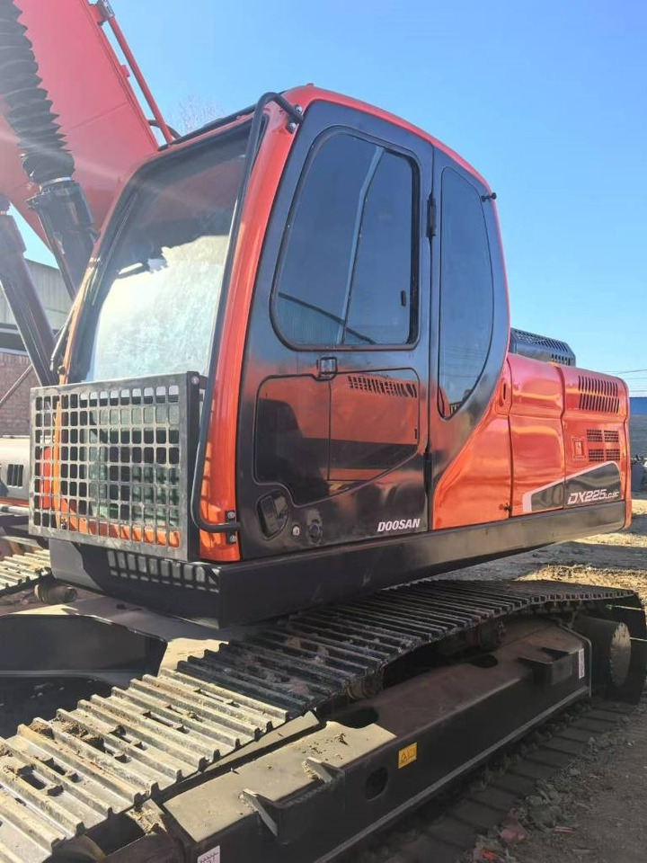 Doosan DX225 LC-9C - Crawler excavator: picture 5 Doosan DX225 LC-9C - Crawler excavator: picture 5