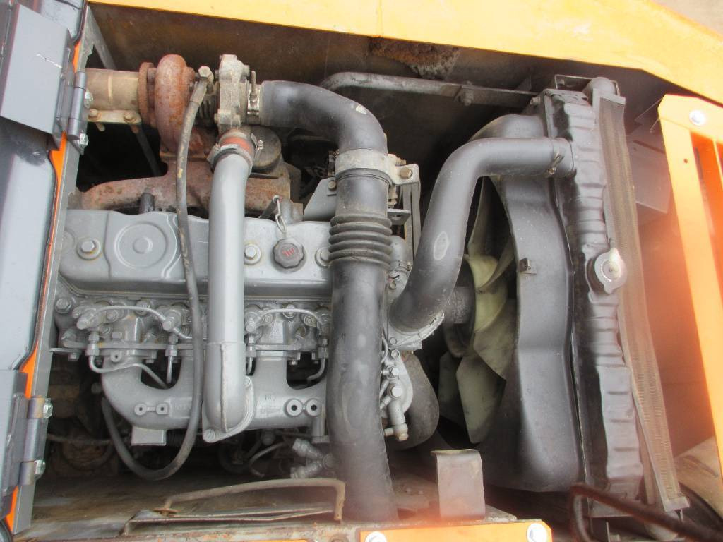 Crawler excavator Hitachi EX 120-3: picture 27