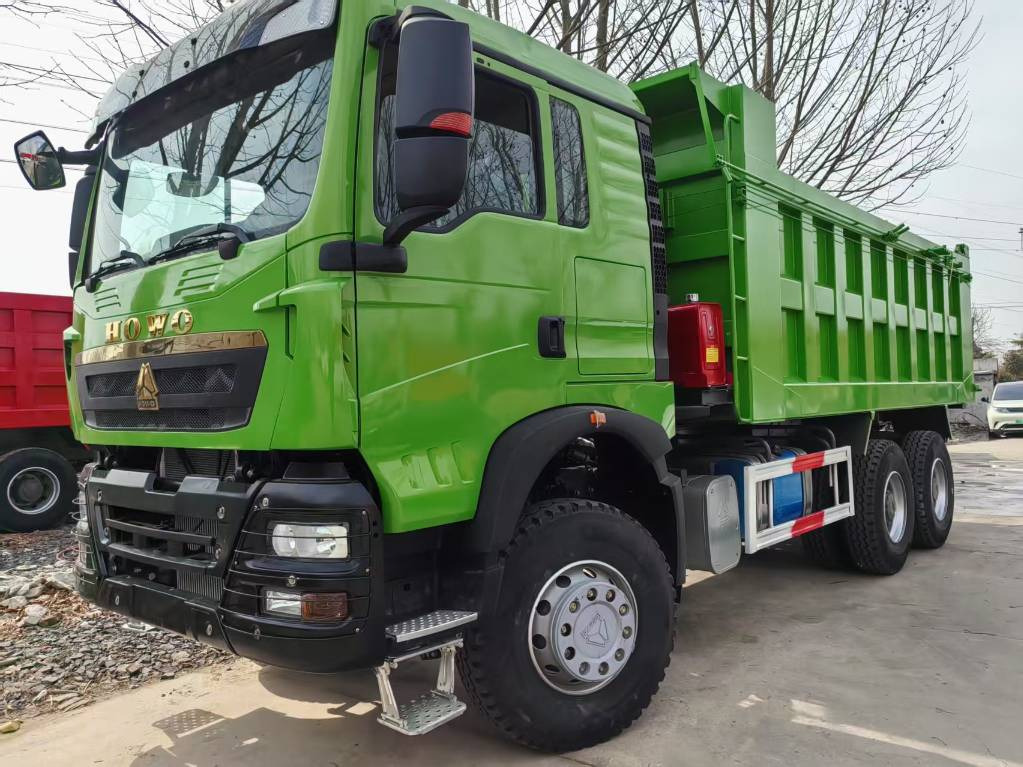 Howo 371 6X4 - Tipper: picture 1 Howo 371 6X4 - Tipper: picture 1