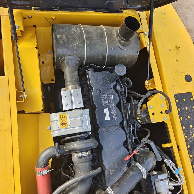 Komatsu PC 200 - Crawler excavator: picture 3 Komatsu PC 200 - Crawler excavator: picture 3