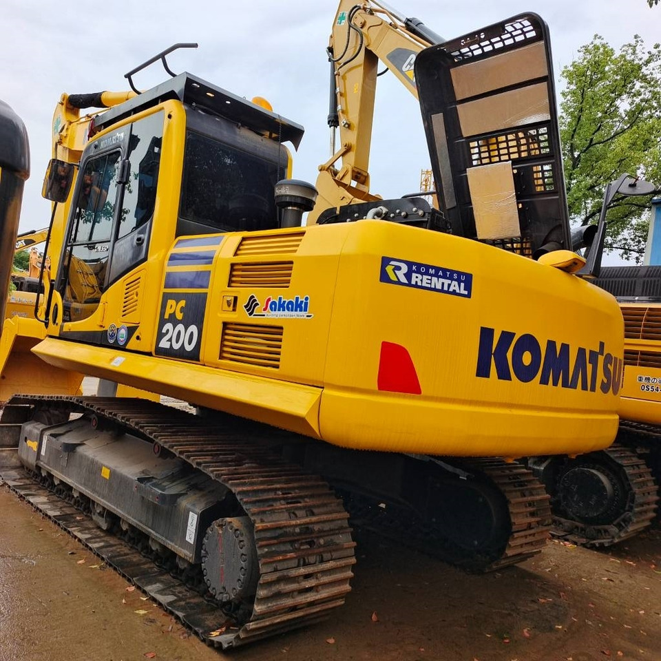 Komatsu PC 200 - Crawler excavator: picture 3 Komatsu PC 200 - Crawler excavator: picture 3